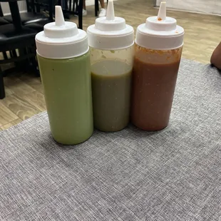 Sauce selection, green red &amp; guac sauce