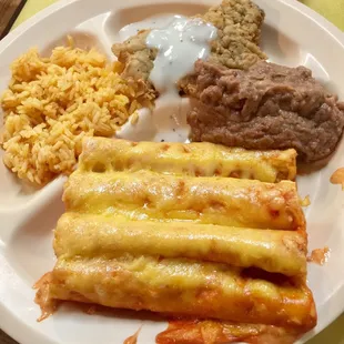 Buffet contents on plate...