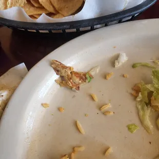 I ordered beef carne asada plate but i found a chiken piece on my plate. The AC vent never cleaned and falling dirt on my table.