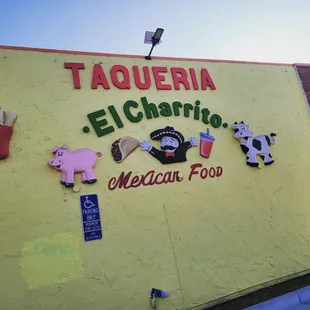 Very tasty tacos. They also offer burritos, tortas(Mexican grilled sandwich), pozole, menudo, hamburgers, and more.