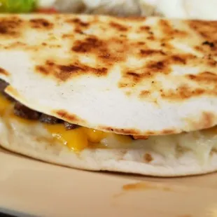 Steak quesadilla with 2 cheeses