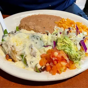 Chicken with cheese sauce