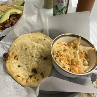 Chicharon Con Jalapeno Pupusa Queso Pupusa Chicharon, Queso y Loroco Pupusa