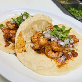 Spicy shrimp tacos