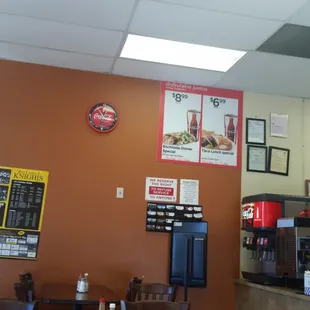 Cool place. Awesome people. Smells great! Authentic Mexican food found here! High recommend.