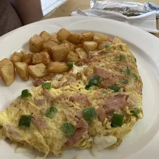 Ham, bell peppers and Mexican white cheese