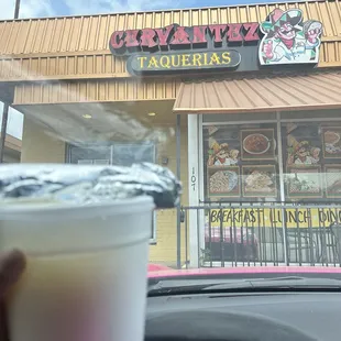 32oz Horchata &amp; 2 Churro Cajeta