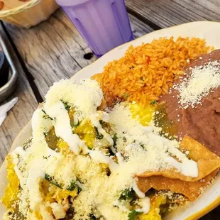 Chilaquiles and horchata delicious