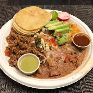 Combo plate with carnitas