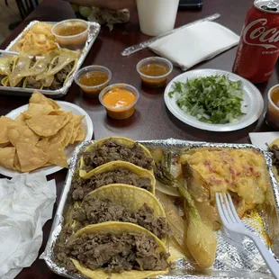 Delicious tacos de asada