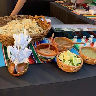 Salsa and chips