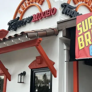 the entrance to a restaurant