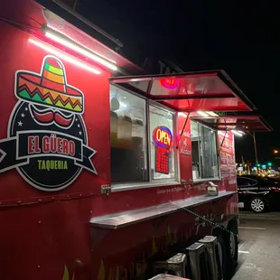 food truck at night