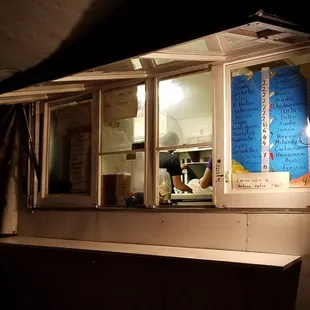 a food truck at night