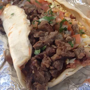 If your in Rockport,  best breakfast taco ever.