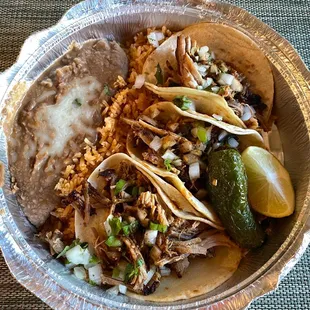 Taco Plate with Carnitas  $11