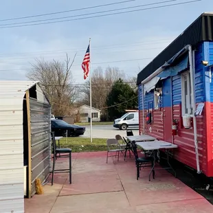 Outside of restaurant and outside seating