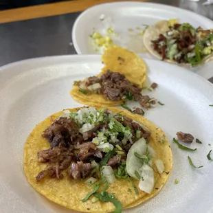 Asada mini tacos