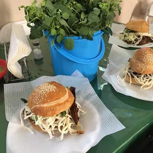 cemitas $8 de milanesa,adobada,pierna