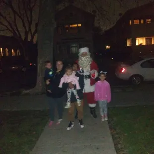 You guys are amazing my kids loved when you came they loved the food your guys food is bomb Thanks for coming out Your amazing people❤