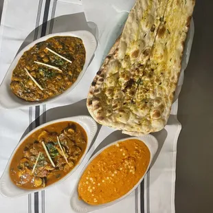 Shahi paneer Chana palak chicken mushroom and garlic naan's