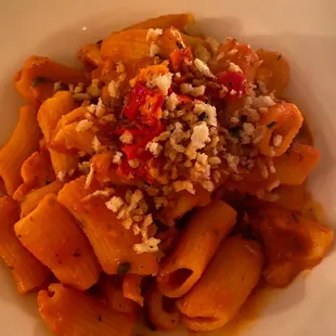 pasta dish, pasta, food
