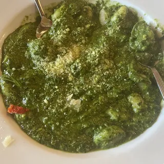 Gnocchi al Pesto
