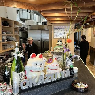 sushi and sashimi, interior