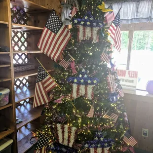 Patriotic tree