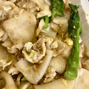 Pad See-Eaw with chicken. My 7 year old loved this. Asked for medium spicy and they sent it on side