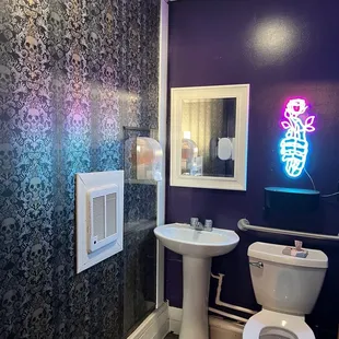 Bathroom with the best wallpaper
