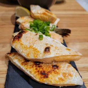 Salmon wing