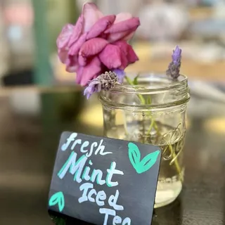 Iced House Brewed Mint Tea
