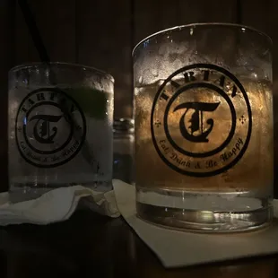 Tito&apos;s and soda / double Makers