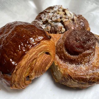 FRANGIPANE CROISSANT