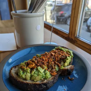 AVOCADO TARTINE