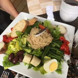Tuna Nicoise Salad