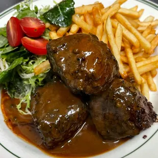 Beef Mignonettes Au Poivre