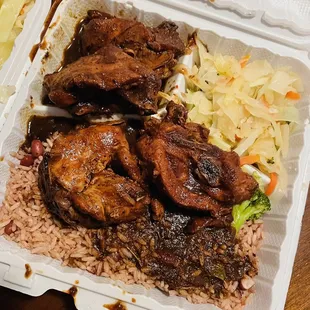 Brown stew chicken