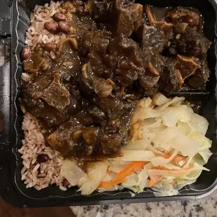Oxtails with rice and beans