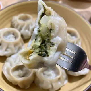 Frozen veggie momo