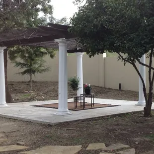 Historic significance-These columns belonged to US President Woodrow Wilson.