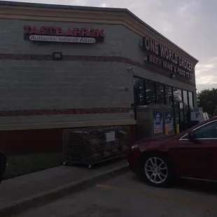 Don't be confused like me, Taste Afrik is connected to the gas. You're welcome!