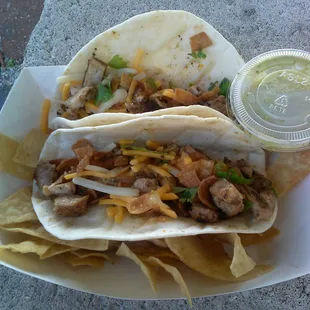 Chicken tacos al carbon