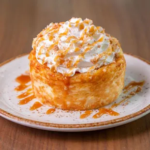 Cheescake What?

Basque cheesecake, salty popcorn, caramel sauce