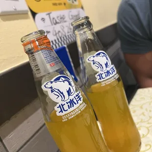 Orange  soda be hitting tho