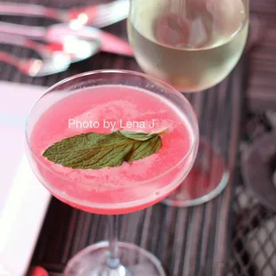 Orchid Mantis cocktail ($6 at happy hour) - Arbor Distillery Hawthorne Vodka, cointreau, lime, raspberry, grapefruit, side, mint