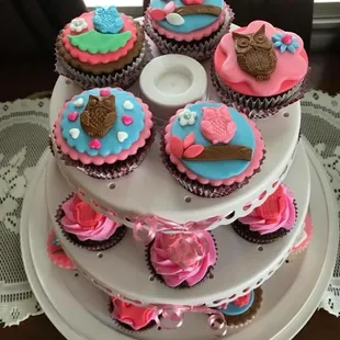 cupcakes on a cake stand