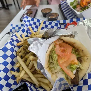 Gyro