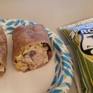 Smoked turkey wrap with chips